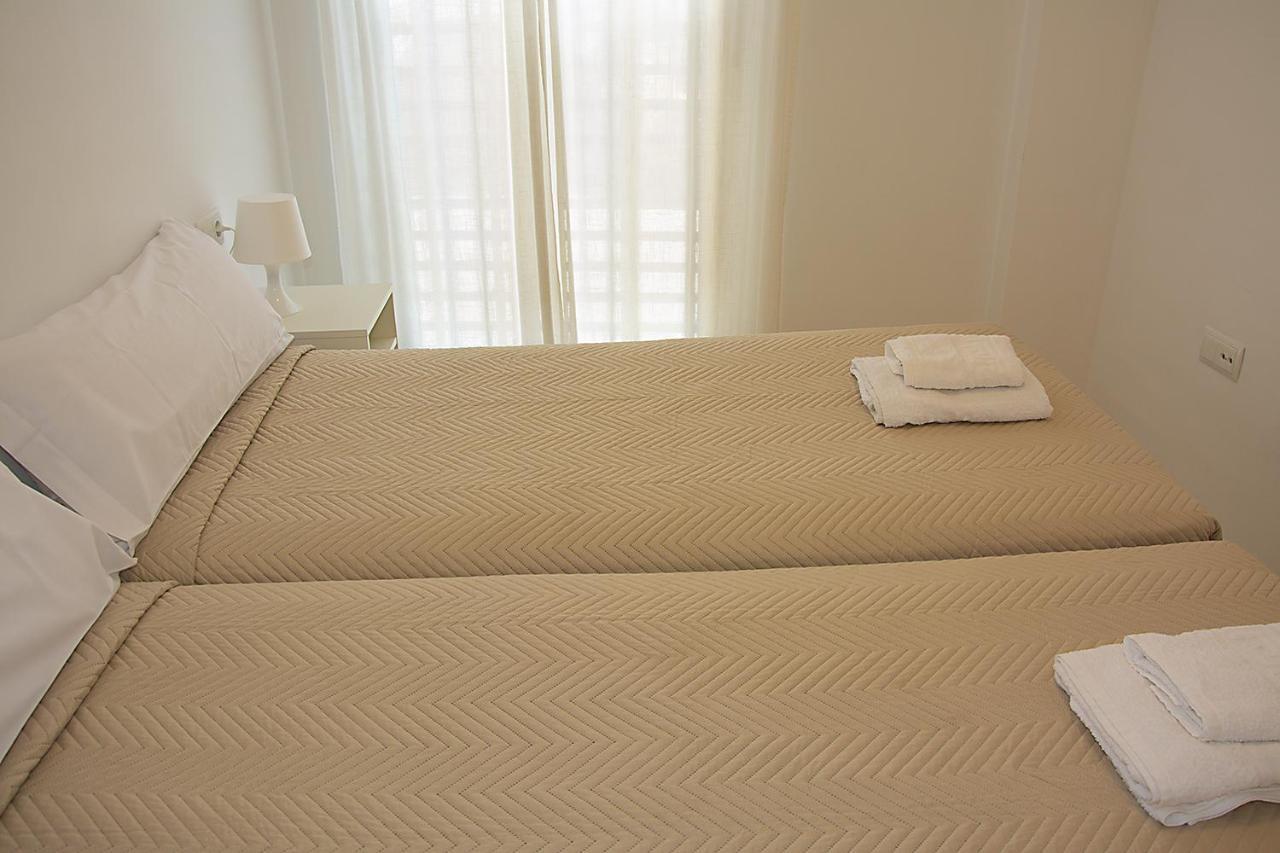 Increible Apartamento Centrico 0B Seville Luaran gambar